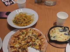-必胜客(WOW昙华林店)
