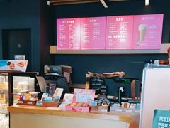 -星巴克(广州南站A18检票口楼上)