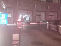 -沪东工人文化宫-停车场