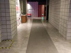 通道-CGV影城(东方广场4DX店)