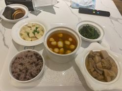 -乐茵敔山湾月子中心(独栋湖景店)