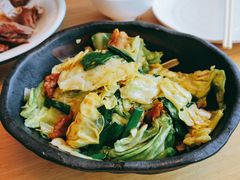 -关东小磨东北菜(上海长风大悦城店)
