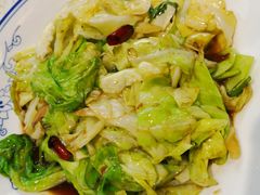 -梅飞酒家(名辉豪庭店)