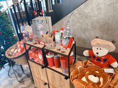 零售区-星巴克臻选(湖滨道店)