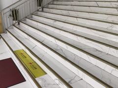 -美可普口腔医院(东街分店)