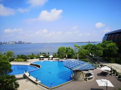 -上海滴水湖皇冠假日酒店