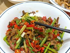 -李与白包子铺(桐梓林店)