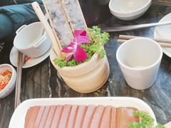 鸭血-热火朝天鲜切牛肉火锅(南强街巷店)