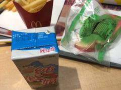 -麦当劳(塔园路店)