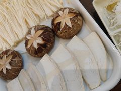 -朴太院·烤肉万岁·创意首尔料理(中联广场店)