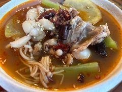 牛蛙-红料理|串串有瘾·烧烤(吴中路店)