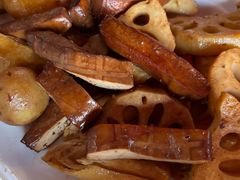 -老鼎万春卤菜(五代传承创始老店)