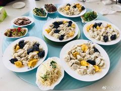 -洁神饭庄·海鲜·青岛菜·30年老字号(五四广场店)