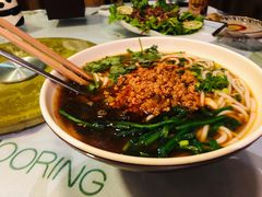 纯正云南小锅米线-遇见阿家村云南菜(魏公村店)