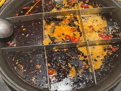 -周小明火锅(黑金冠社区店)