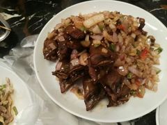 -小鱼小牛·鱼牛干锅·脆鱼火锅(世欧广场店)