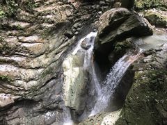 -龙水峡地缝景区