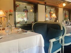 -火车头法国西餐厅