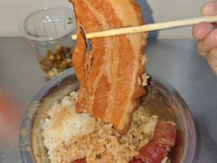 -梁阿婆廿年老牌扣肉糯米饭