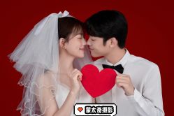 -蒙太奇婚纱摄影(万达店)
