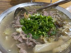 -杨三娘跷脚牛肉(羊子山西路店)