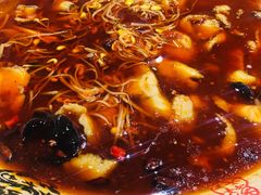 水煮鱼-辣小妮de川菜馆(红旗Mall店)