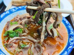 -白老大羊杂碎稍麦