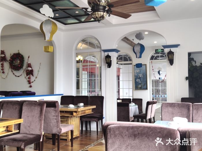 挪亚海味(金石滩商业中心广场店)大堂图片