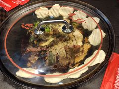 -缘福乡村铁锅炖民宿(八达岭店)