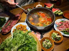 -贵厨酸汤牛肉(花果园国际中心店)