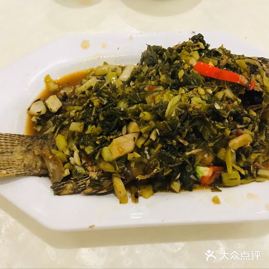 熊季美食(风度路步行街店)