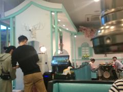 大堂-烤路里·韩国品质自助烤肉(石路天虹4号店)