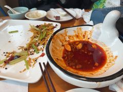 -莲餐厅·湖北菜·潜江小龙虾店(愚园路店)
