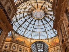 -文艺复兴百货(米兰大教堂广场店)