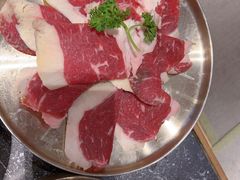 -草家酱蟹炭火烤肉店(珲春南路二店)