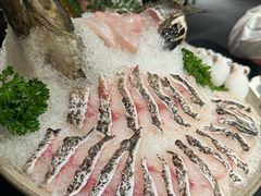 -鲜入唯煮·港式海鲜牛肉火锅(金宝街店)