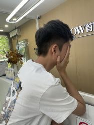 -首脑美发沙龙