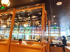 大堂-老乡鸡(上海品尊国际中心店)