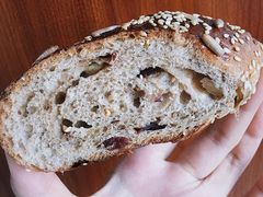 蔓越莓芝士杂粮-红跑车(三牌楼店)