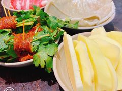 -四小区火锅·巷子里的重庆火锅(花照壁店)