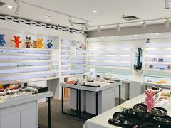 -浮光眼镜·蔡司视觉合作·数字验配中心(陆家嘴店)