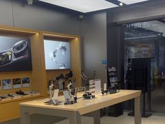 -DJI大疆(深圳华强北曼哈授权体验店)