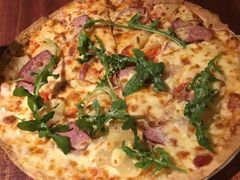 胡椒鸭胸凤梨披萨-卡朋厨房(289艺术园区店)