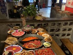 -萍姐火锅·公路夜市(武汉首店)