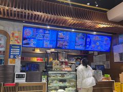 门面-西部马华清真兰州牛肉面·烧烤夜市(三里河店)