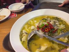 -吕氏疙瘩汤·新派鲁菜(东城万达广场店)