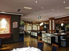 -八府香鸭·啫啫煲(华山路店)