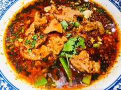 -万重锦·人文川菜馆(骡马市店)