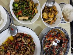 -笨罗卜浏阳菜馆(星沙店)