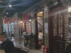 -东口码头·烧鸽子·鱼头泡饼·地方菜(金鹰悦城店)